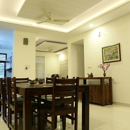 White Tulips Home Stay Jaipur Buitenkant foto